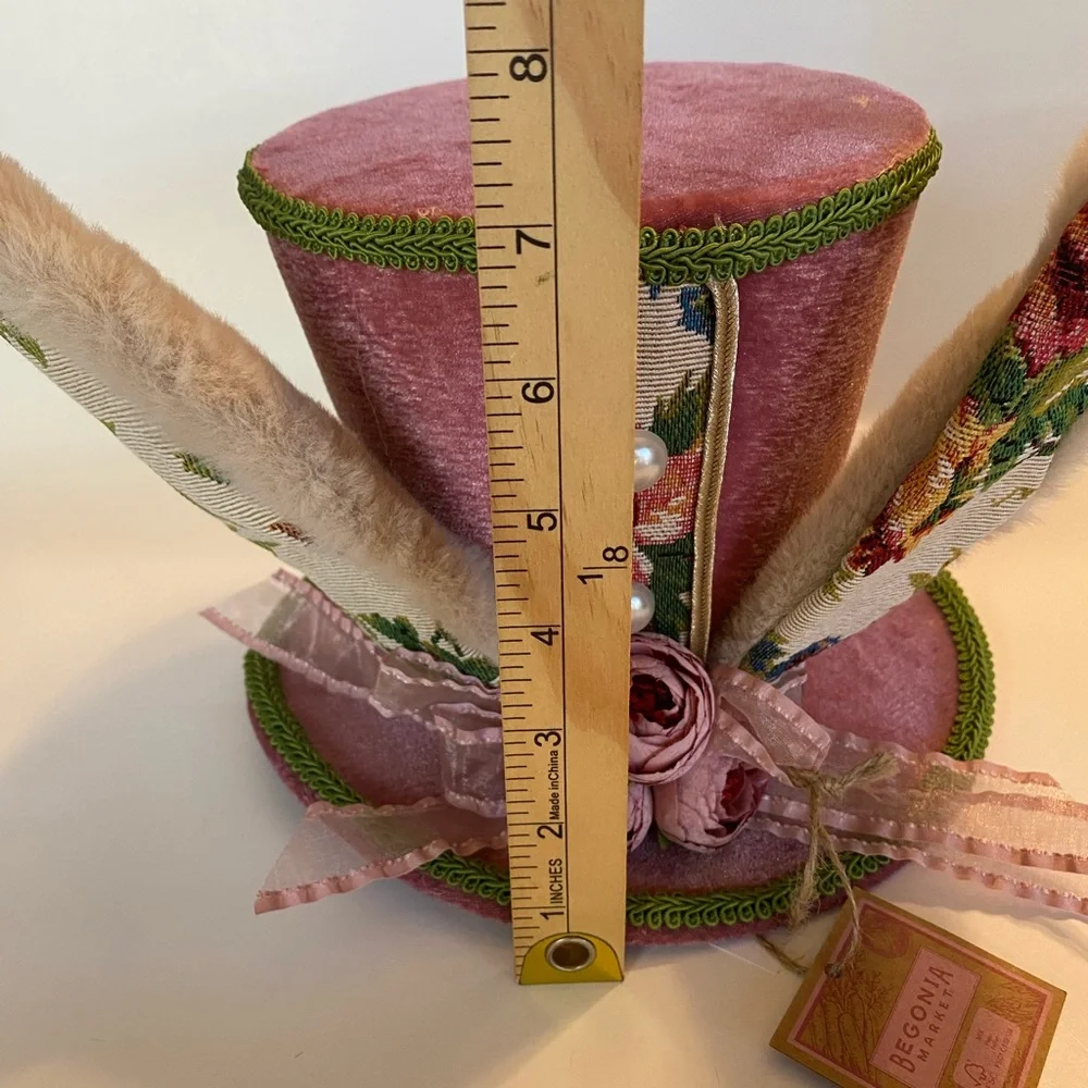 NWT Begonia Market Rose Mauve Velvet Mini Top Hat ~ 7” Decorative Display Piece